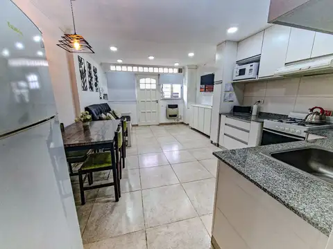 Depto Tipo Casa en Venta de 2 dormitorios