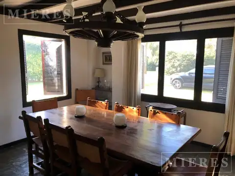 Casa en Venta de 4 dormitorios