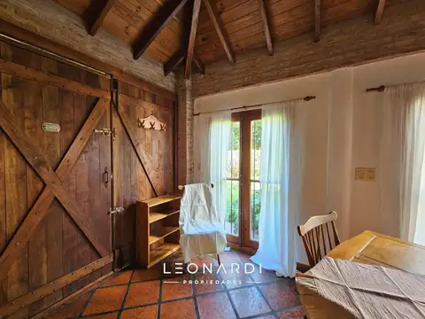Casa en Venta con 1 cochera
