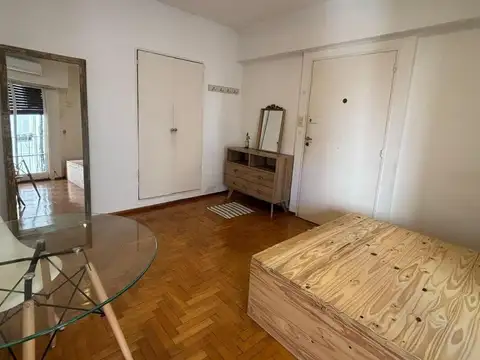 Venta departamento monoambiente 22.68 m2 amoblado en Recoleta