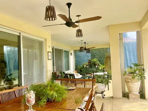Casa en Venta de 6 dormitorios