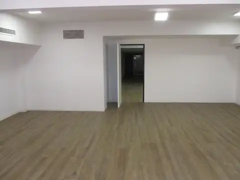 PISO EN IMPECABLE ESTADO