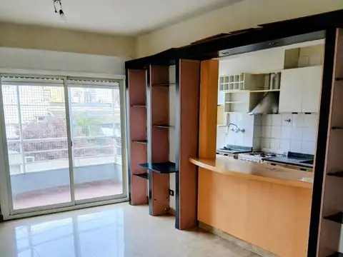 HERMOSO 3 AMB BALCON MUY LUMINOSO