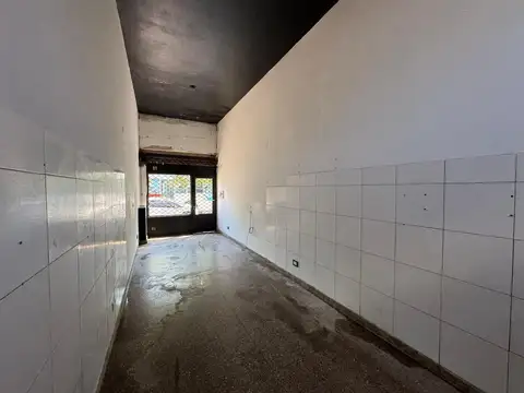 Local en Alquiler en Centro, $ 600.000