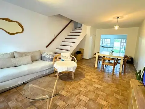 Depto Tipo Casa en Venta de 3 dormitorios