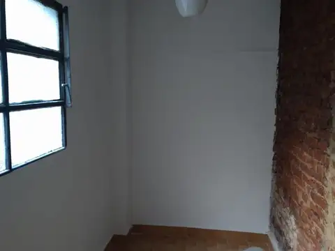 Depto Tipo Casa en Venta en Martínez, USD 125.000