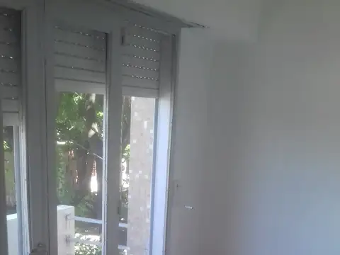 24 e/ 43 y 44 500, Piso 1