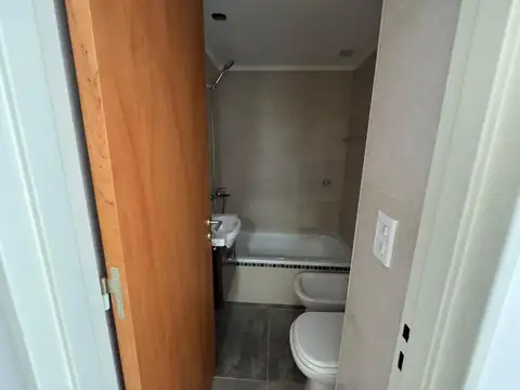 PARAGUAY 505 8° C - MONOAMBIENTE