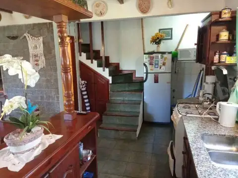 Casa 3 ambientes con 2 baños