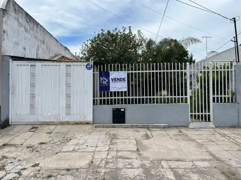 VENTA-CASA -3- AMBIENTES -OPORTUNIDAD -INVERSORES- SAN JUSTO