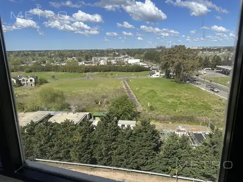 Monoambiente en venta o alquiler en Estudios de la Bahia.
