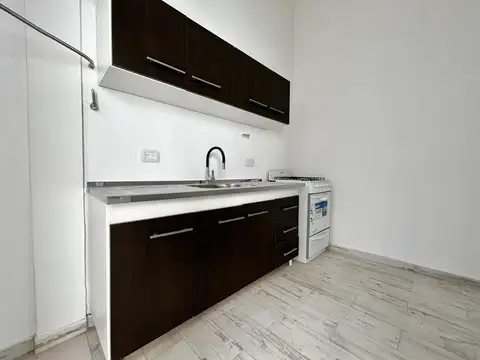 Depto Tipo Casa 2 ambientes con 1 baño