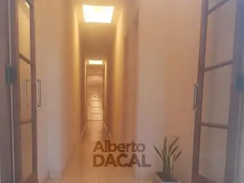 Depto Tipo Casa en Venta de 6 dormitorios