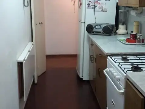 San Lorenzo 1100, Piso 9
