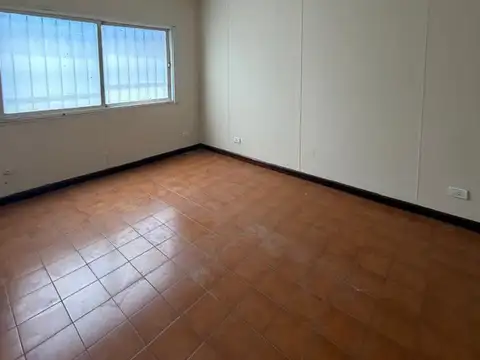 Depto Tipo Casa 7 ambientes con 3 baños