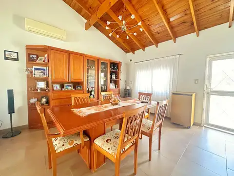 Casa en Venta en Piñeyro, USD 170.000
