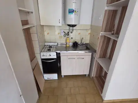 San Martin 1400, Piso 00