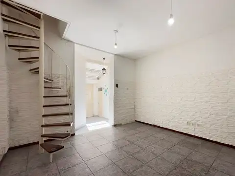 Depto Tipo Casa en Venta de 2 dormitorios