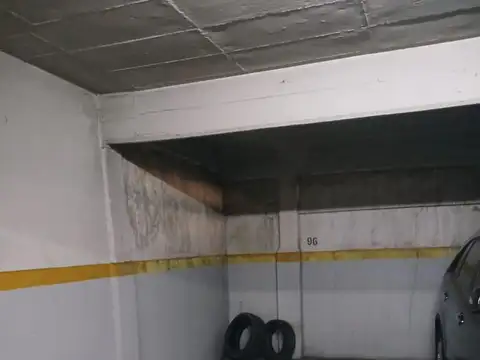 Cochera en Venta Fija