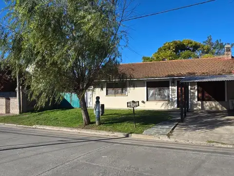 Casa en Venta en San Miguel del Monte, USD 120.000