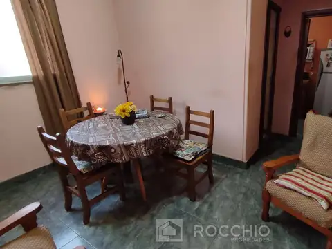 Depto Tipo Casa en Venta de 2 ambientes