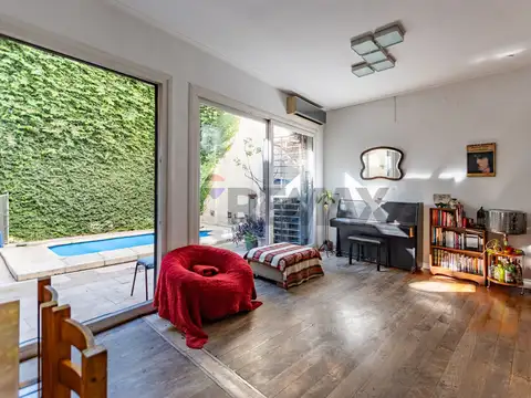 Depto Tipo Casa en Venta de 5 ambientes