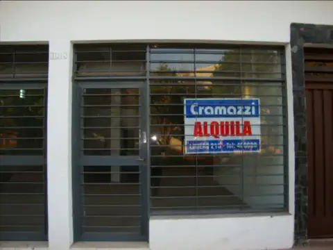 Local en Venta Via Pública