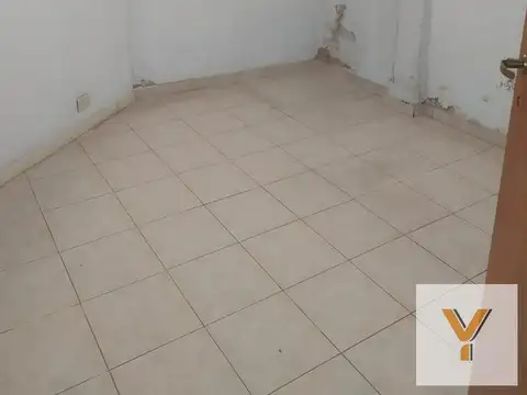 Casa y local en venta - 1 Dormitorio 2 Baños - 330Mts2 - Quilmes Oeste