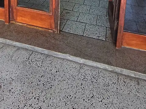 Avenida Costanera 100, Piso 2