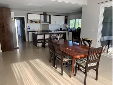 Casa en Venta de 5 dormitorios