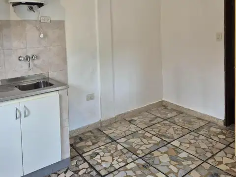 Departamento en Alquiler en Olivos Maipu/Uzal, $ 580.000