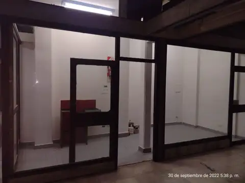 Local en Venta 90 años