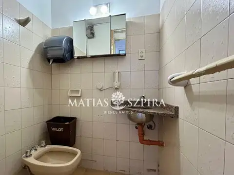 Departamento 6 ambientes con 2 baños