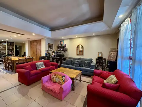 Casa en Venta de 6 dormitorios