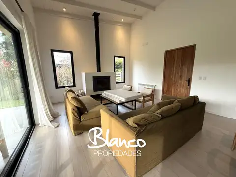 Casa en Alquiler en San Matias, USD 1.800