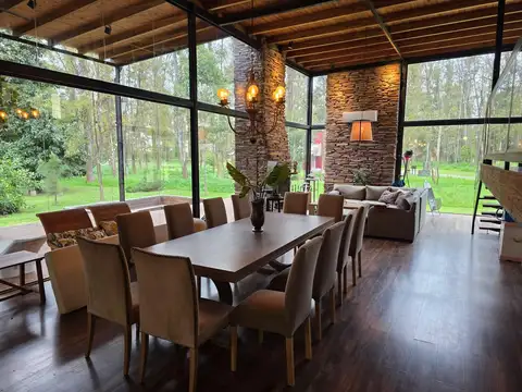 Casa en Alquiler de 3 dormitorios