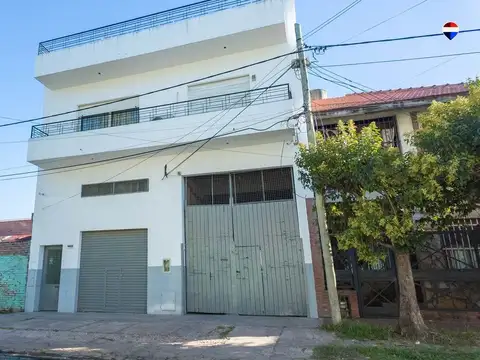 Galpon en Venta en Villa Dominico, USD 200.000