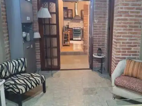Depto Tipo Casa en Venta de 4 ambientes