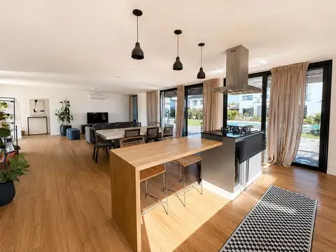 Venta Casa en Prados del Oeste I