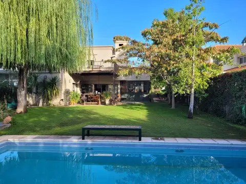 Casa en Venta de 4 dormitorios