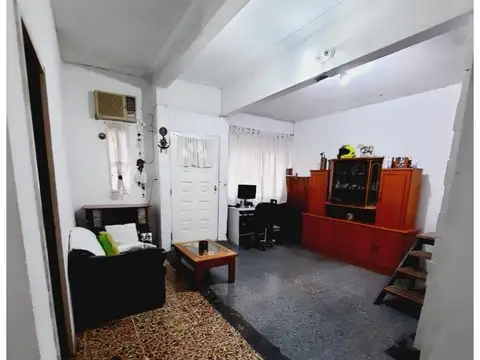 Depto Tipo Casa en Venta en Saavedra, USD 209.000