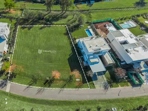 1882 m2 de Terreno en venta en Ayres de Pilar