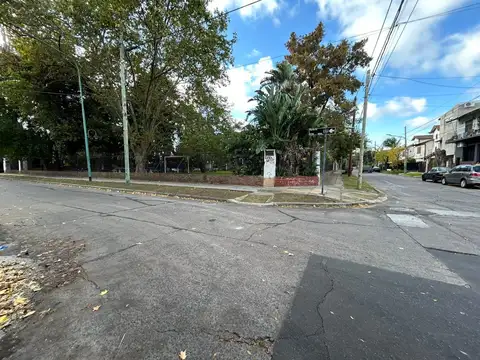 Edificio Comercial en  venta en Carapachay