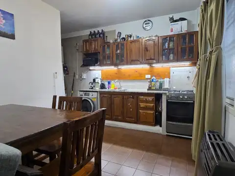 Depto Tipo Casa en Venta de 3 ambientes