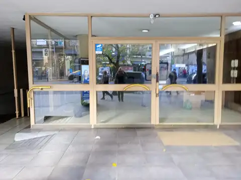 Av Rivadavia al 2300