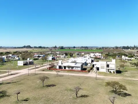 Terreno en Venta 30  mts Fondo