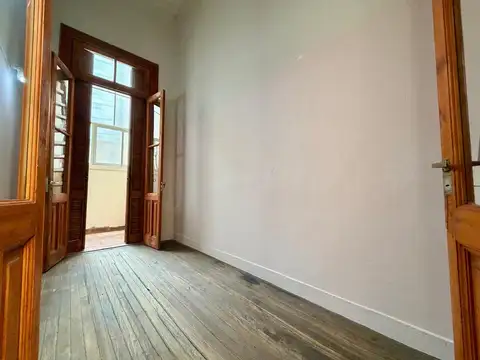IMPORTANTE OFICINA DE 270 M2 OPORTUNIDAD ALQUILER