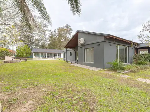 Casa en Venta en Aldea Lago, USD 620.000