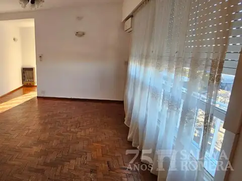 Departamento en Alquiler en Martínez, $ 930.000