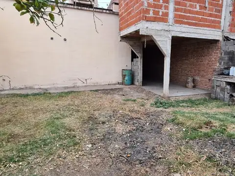 Casa en Alquiler en Los Boulevares, $ 500.000
